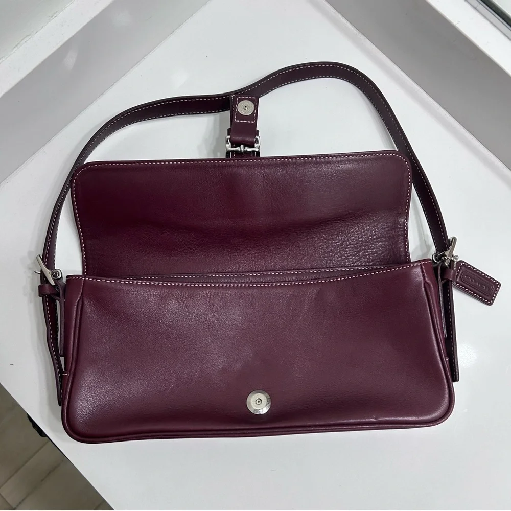 Vintage Coach 7784 Hamptons East West Wine Shoulder Bag Y2K - Picture 8 of 9